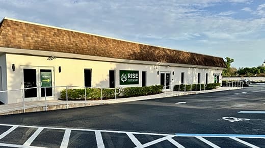 RISE Dispensaries Deerfield Beach storefront-D.webp