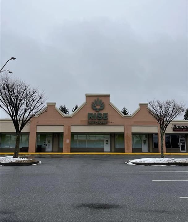 Rise Mechanicsburg PA cannabis dispensary storefront with parking & entrance