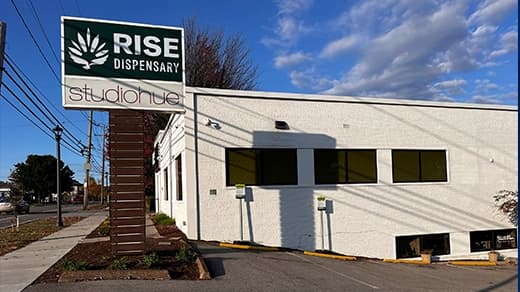 Exterior of RISE Erie on Lake PA medical marijuana dispensary in Pennsylvania.