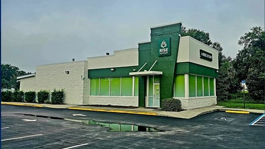 RISE Dispensaries Crystal River storefront-D.webp