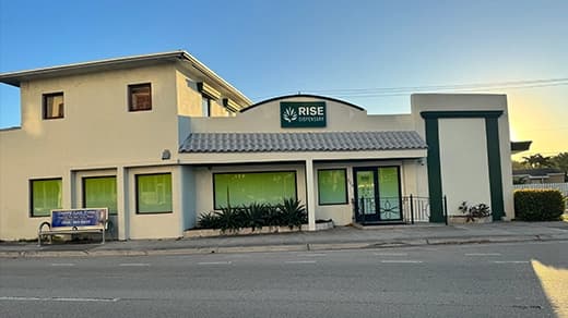 RISE Dispensaries Hallandale Beach storefront-D.webp