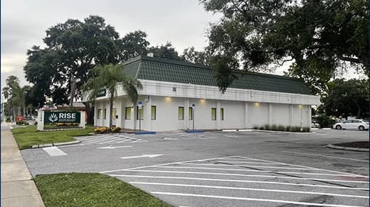 RISE Dispensaries Clearwater storefront-D.webp